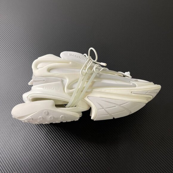Balmain Unicorn Leather Low-Top White Loafers - Picture 1 of 9